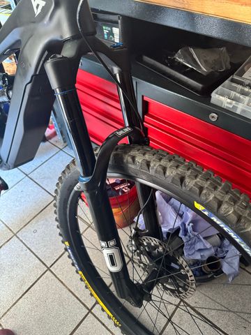 Öhlins RXF 36 Fork 2023 bike usato — immagine 1 di 4