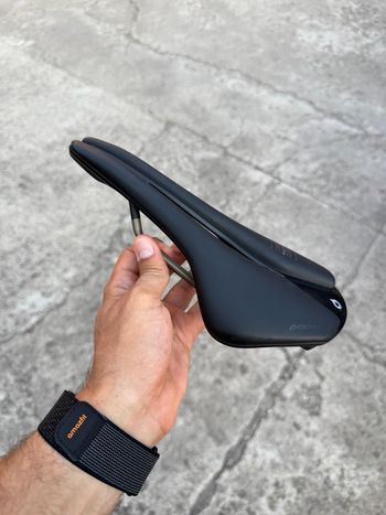 Prologo Nago R4 Pas Tirox 147 - Nero 2025 bike de segunda mano — imagen 5 de 6