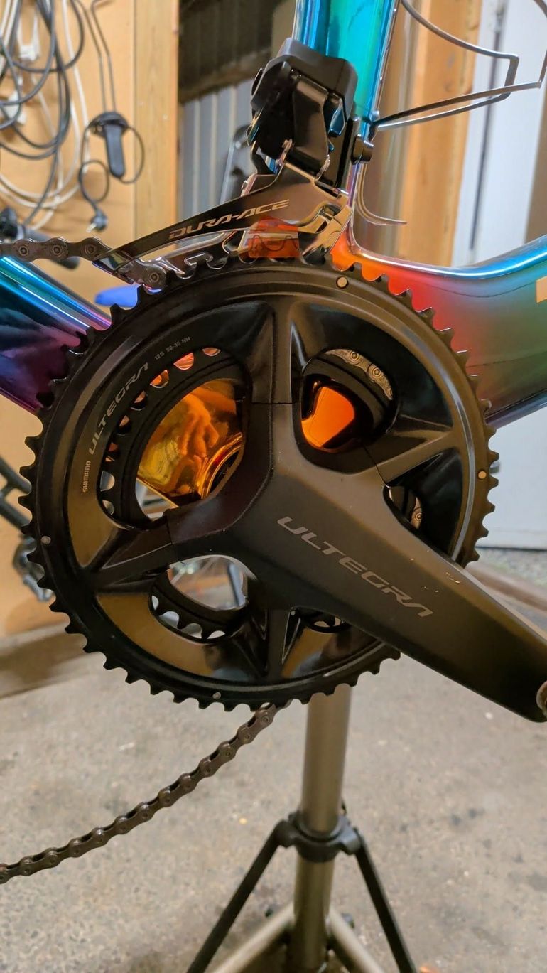 Used Shimano Ultegra R8100 Crankset 165mm 52/36 bike — image 1 of 2