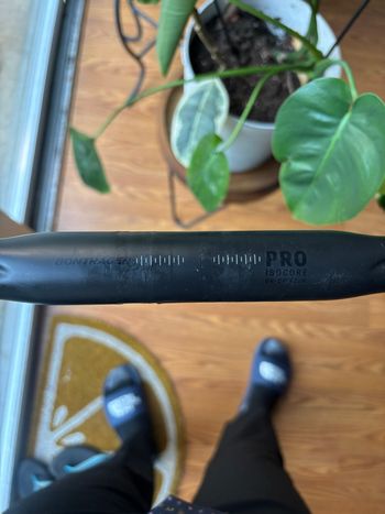 Used Bontrager Pro IsoCore VR-CF Handlebar bike