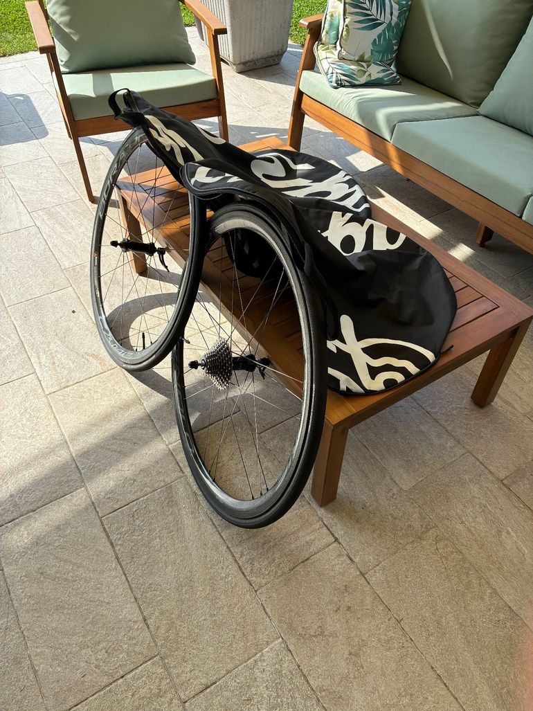 Used Campagnolo Bora One 35 Tubolare bike — image 2 of 5