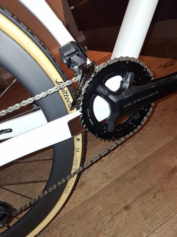 Used Shimano Ultegra R8170 Di2 12-speed Groupset 2026 bike — image 7 of 9