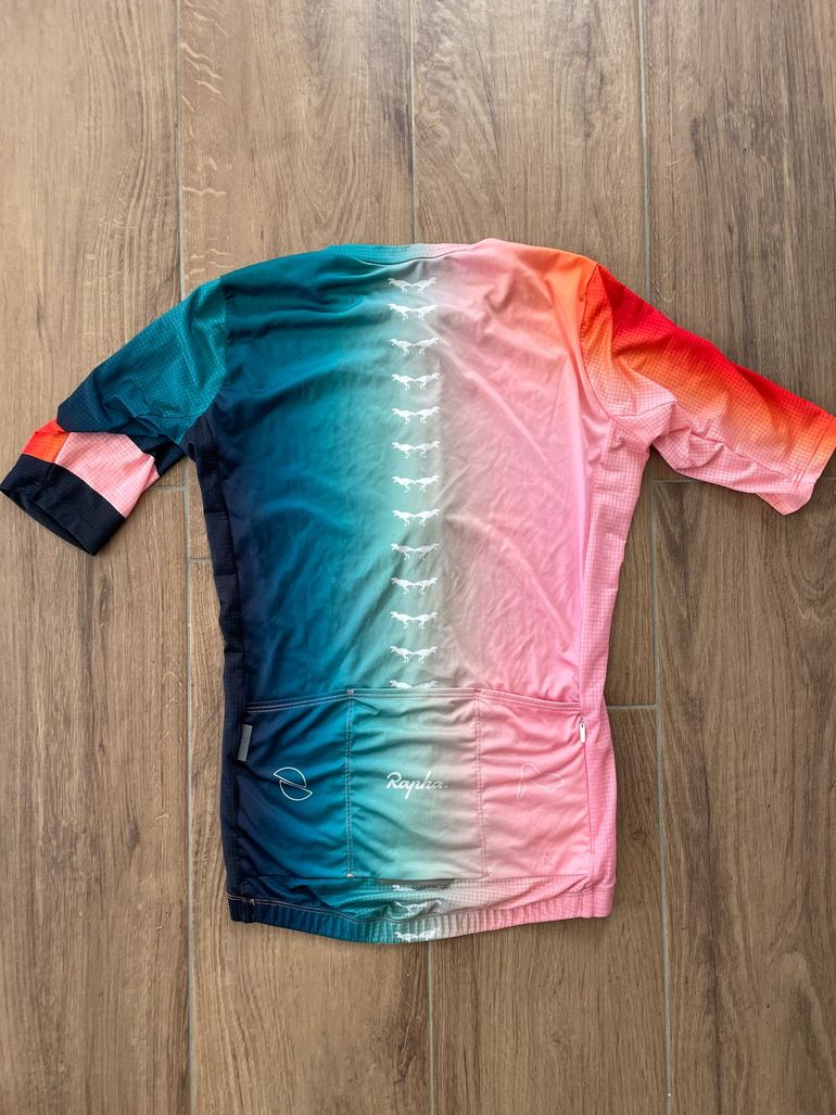 Używany Rapha Tekkerz Pro Team Aero Jersey bike — zdjęcie 2 z 5