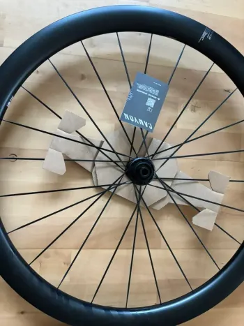 Canyon ED 42 CF Carbon Disc Laufradsatz 2026 bike d'occasion — image 2 sur 4