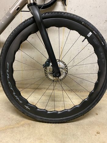 Fulcrum Soniq 42 Carbon Wheelset 2025 bike d'occasion — image 2 sur 4