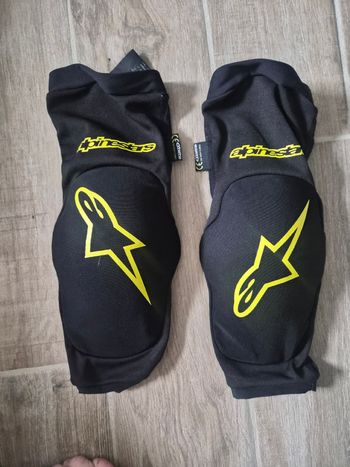 Brugt Alpinestars Ellenbogenschützer 2023 bike
