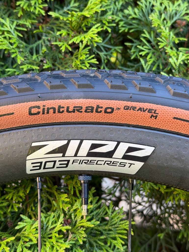 Zipp 303 Firecrest Tubeless Disc 2022 bike d'occasion — image 4 sur 6
