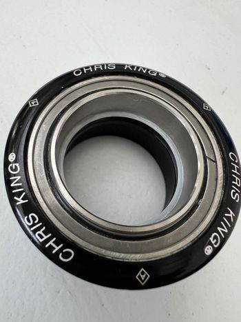 Used Chris King pressfit 24mm 2025 bike — image 4 of 7