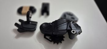 Używany Shimano Deore Di2 M6250 RD with Battery & Shifter 2026 bike — zdjęcie 2 z 4