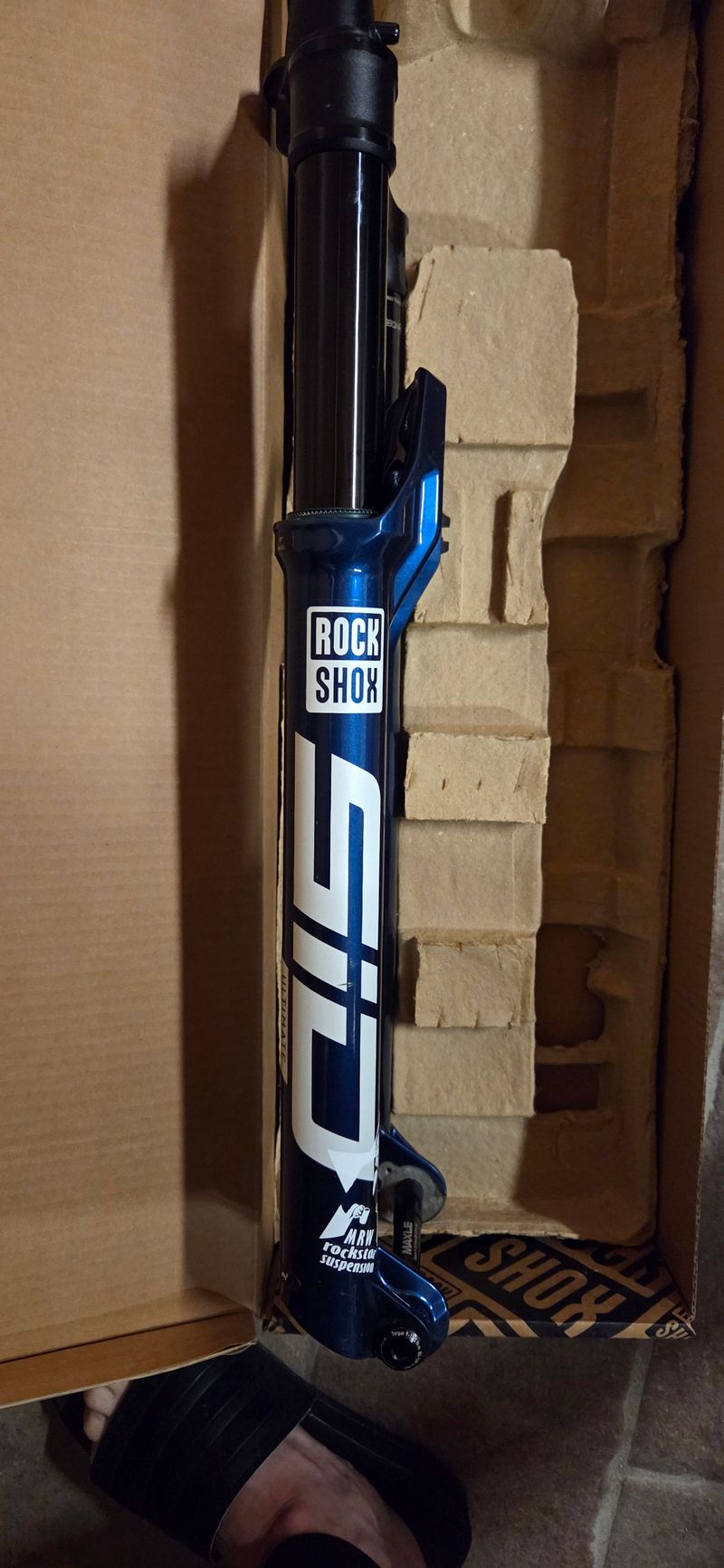 Rock Shox SID Ultimate 120mm Boost Fork 2025 bike usato — immagine 5 di 6