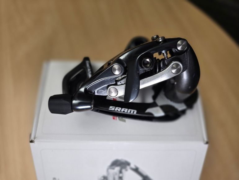 Sram Force WiFli Medium Cage 10-speed 2025 bike d'occasion — image 3 sur 5