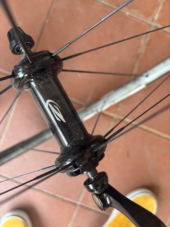 Zipp 404 Firecrest Rim Brake Wheelset bike d'occasion — image 11 sur 12