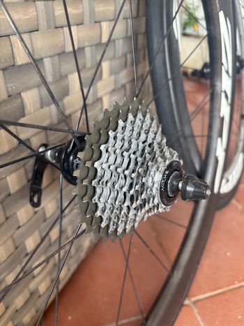 Zipp 404 Firecrest Rim Brake Wheelset bike d'occasion — image 7 sur 12