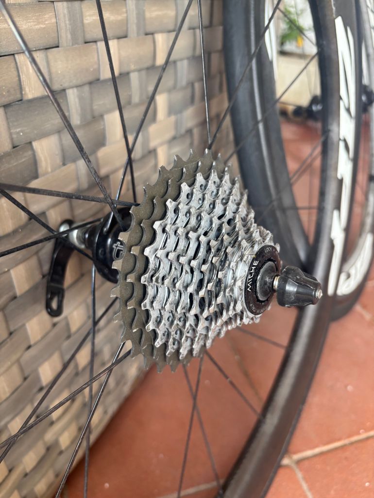 Zipp 404 Firecrest Rim Brake Wheelset bike d'occasion — image 7 sur 12