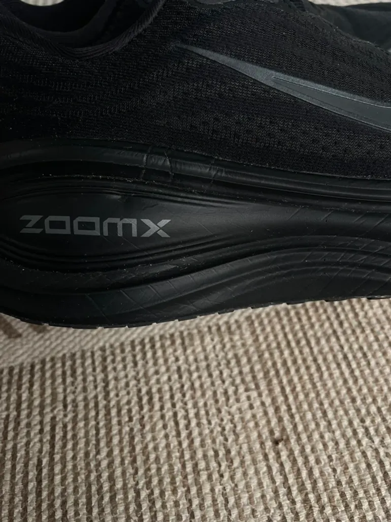 Použité Nike Vomero Plus bike — obrázek 5 z 9