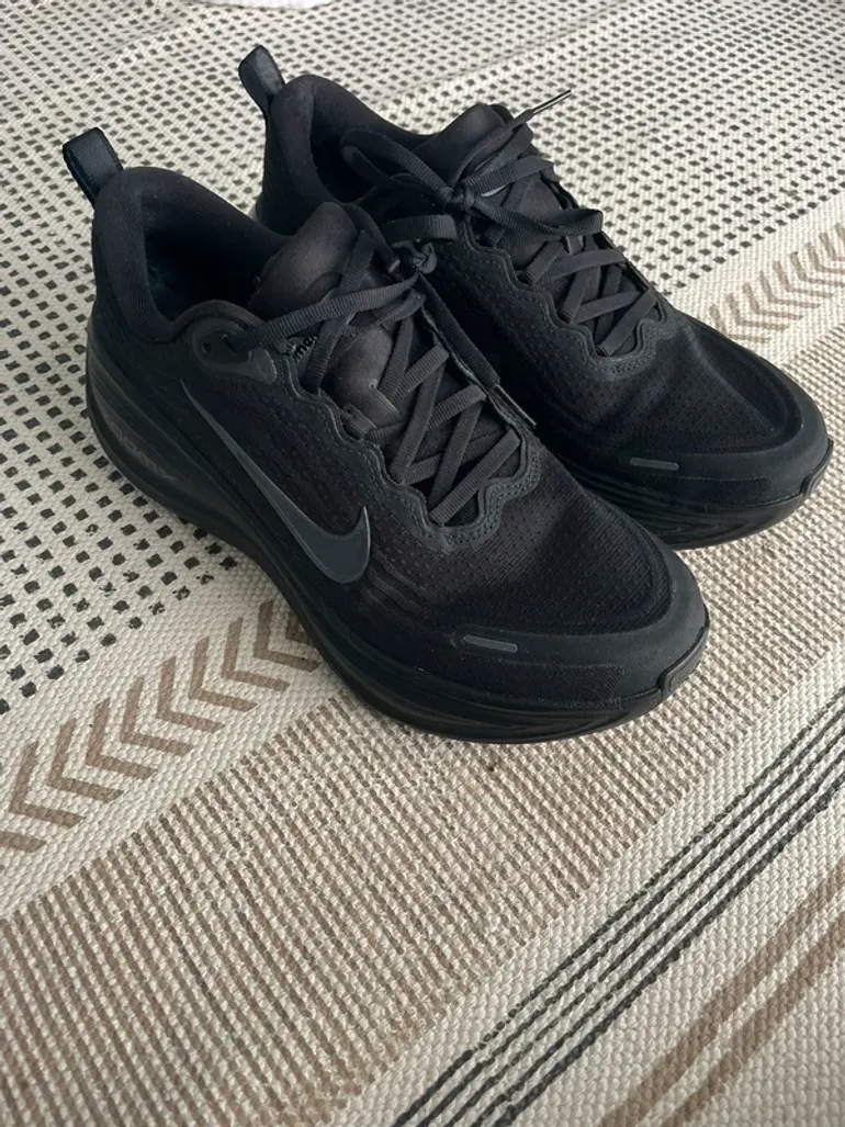 Použité Nike Vomero Plus bike — obrázek 1 z 9
