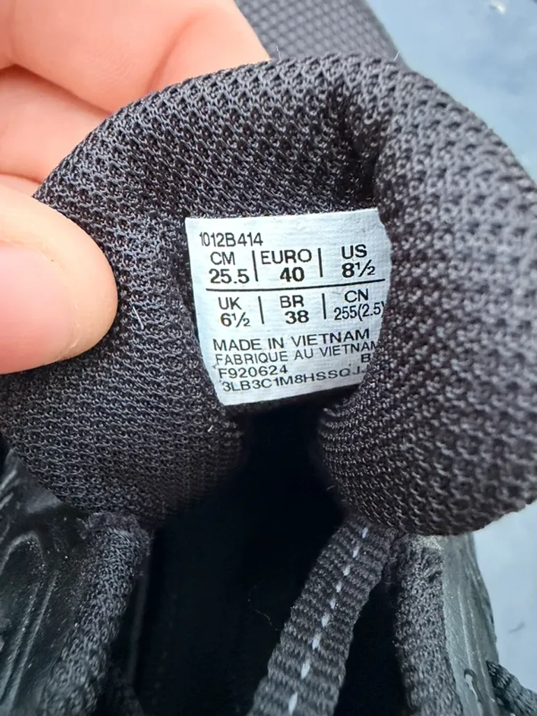 Used Asics Gel Sonoma 7 GTX bike — image 4 of 5