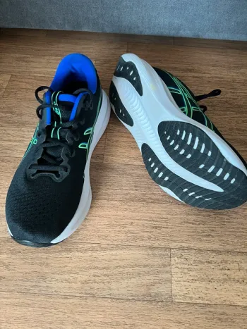 Used Asics Gel Excite 11 bike — image 3 of 4