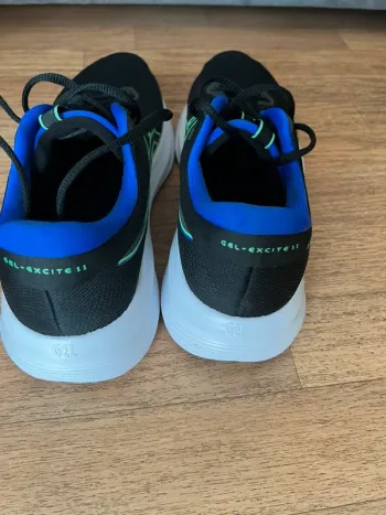 Used Asics Gel Excite 11 bike — image 4 of 4