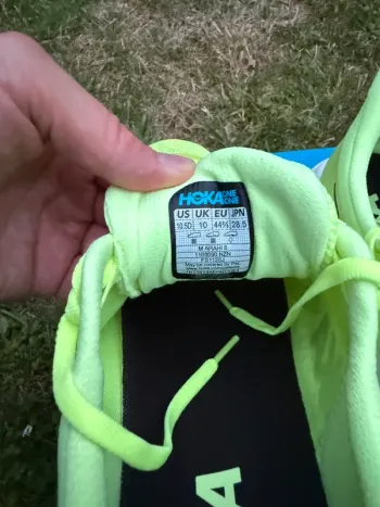 Hoka Arahi 8 bike d'occasion — image 5 sur 6