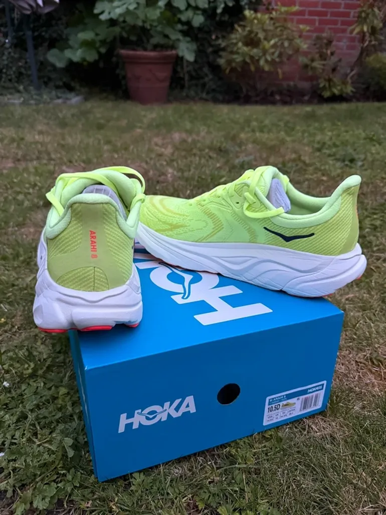 Hoka Arahi 8 bike d'occasion — image 4 sur 6