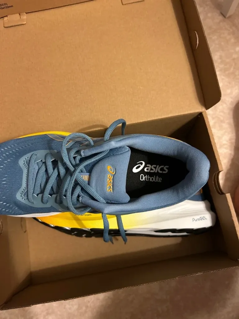 Used Asics Gel Kinjo bike — image 3 of 8