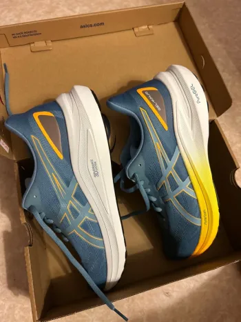 Used Asics Gel Kinjo bike — image 6 of 8