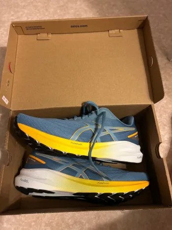 Brugt Asics Gel Kinjo bike