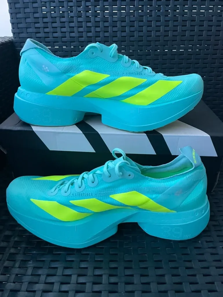 Used Adidas Adios Pro 4 bike — image 4 of 5
