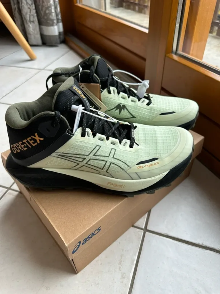 Brugt Asics Gel-Trabuco MT GTX bike — billede 1 af 5