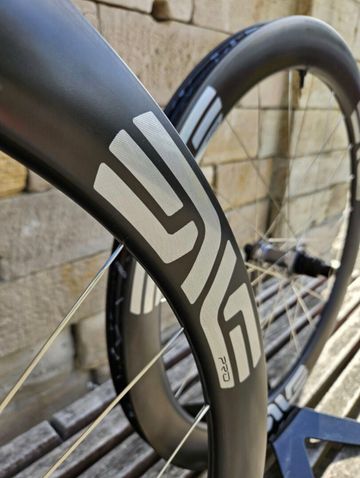 Used Enve SES PRO Silver Decals 2026 bike — image 2 of 4