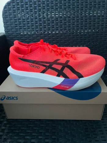 Used Asics Metaspeed Sky Tokyo bike — image 2 of 6