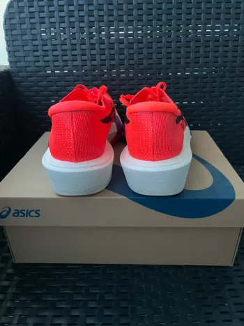 Used Asics Metaspeed Sky Tokyo bike — image 3 of 6