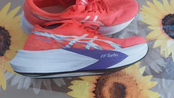 Used Asics Meta Speed FF Turbo bike — image 2 of 6