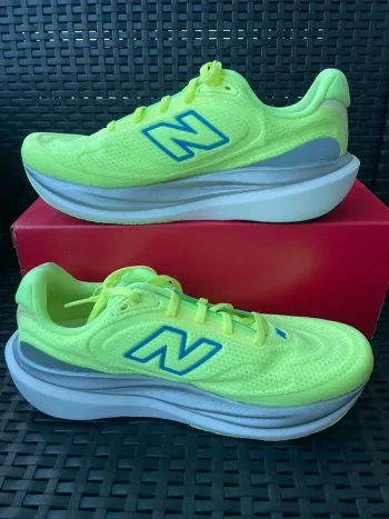 Gebrauchtes New Balance 1080 v15 bike — Bild 4 von 6