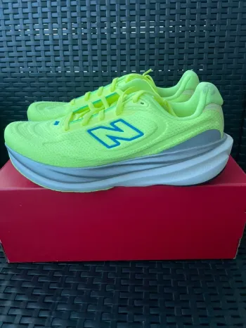 Gebrauchtes New Balance 1080 v15 bike — Bild 2 von 6