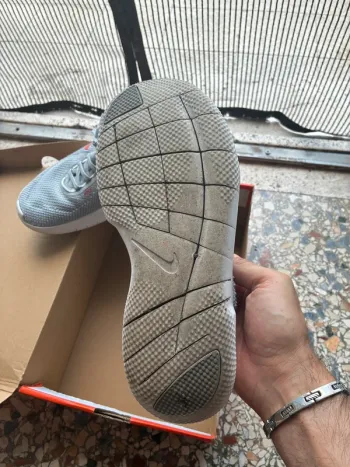 Použité Nike Free 2025 bike — obrázek 2 z 3