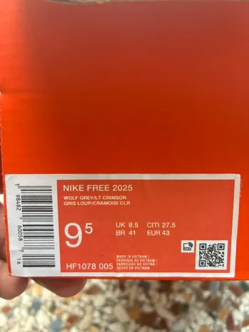 Použité Nike Free 2025 bike — obrázek 3 z 3