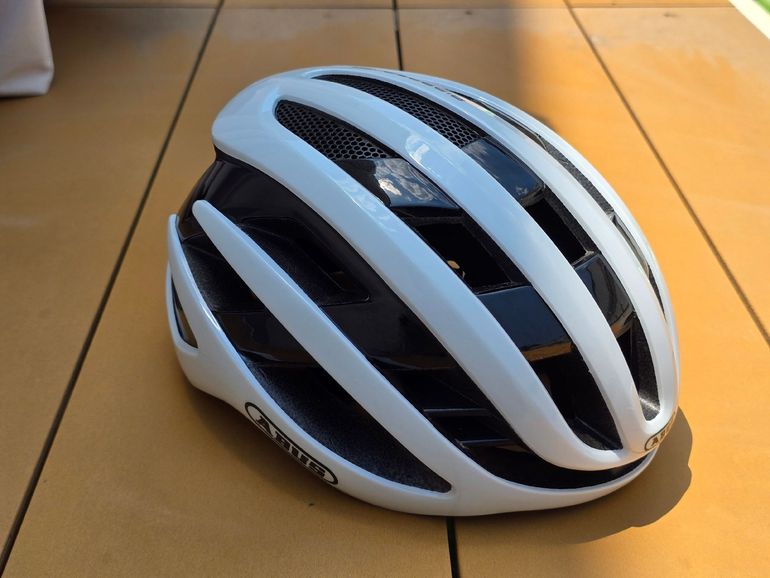 Used ABUS Airbreaker Helmet 2025 bike — image 2 of 6