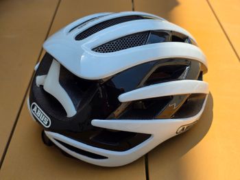 Used ABUS Airbreaker Helmet 2025 bike — image 6 of 6