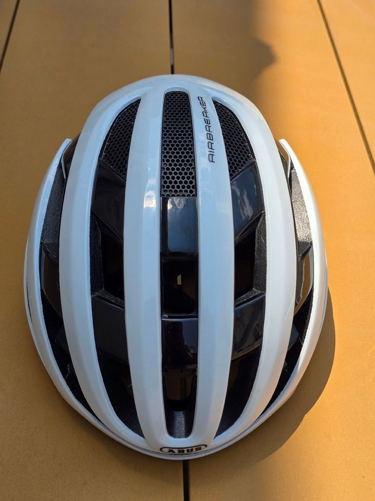 Used ABUS Airbreaker Helmet 2025 bike — image 3 of 6