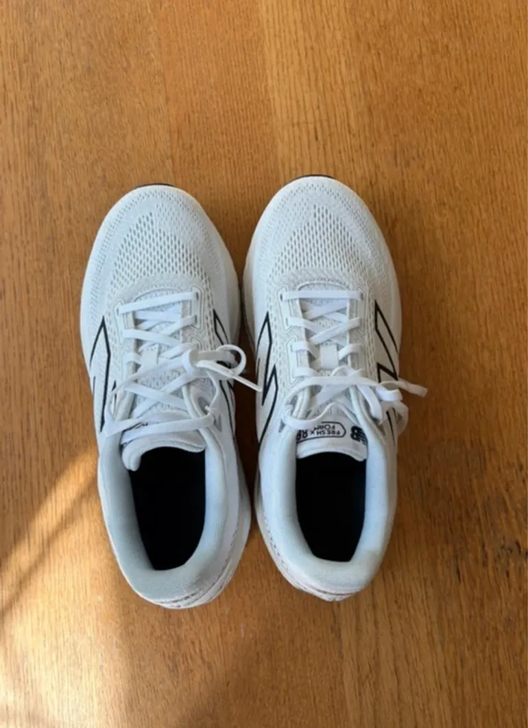 New Balance M860v14 bike usato — immagine 3 di 7