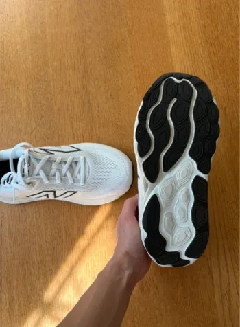 New Balance M860v14 bike usato — immagine 7 di 7