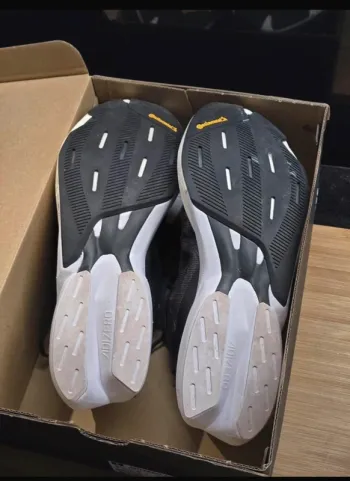 Tweedehands Adidas Adizero adios 8 bike — afbeelding 4 van 4