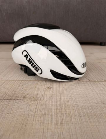 Używany ABUS Gamechanger 2.0 White/Black Size S bike — zdjęcie 1 z 7