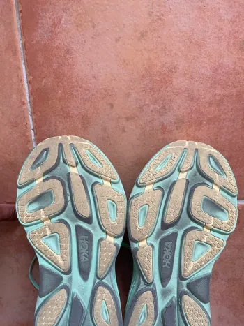 Tweedehands Hoka Bondi 8 bike — afbeelding 8 van 9