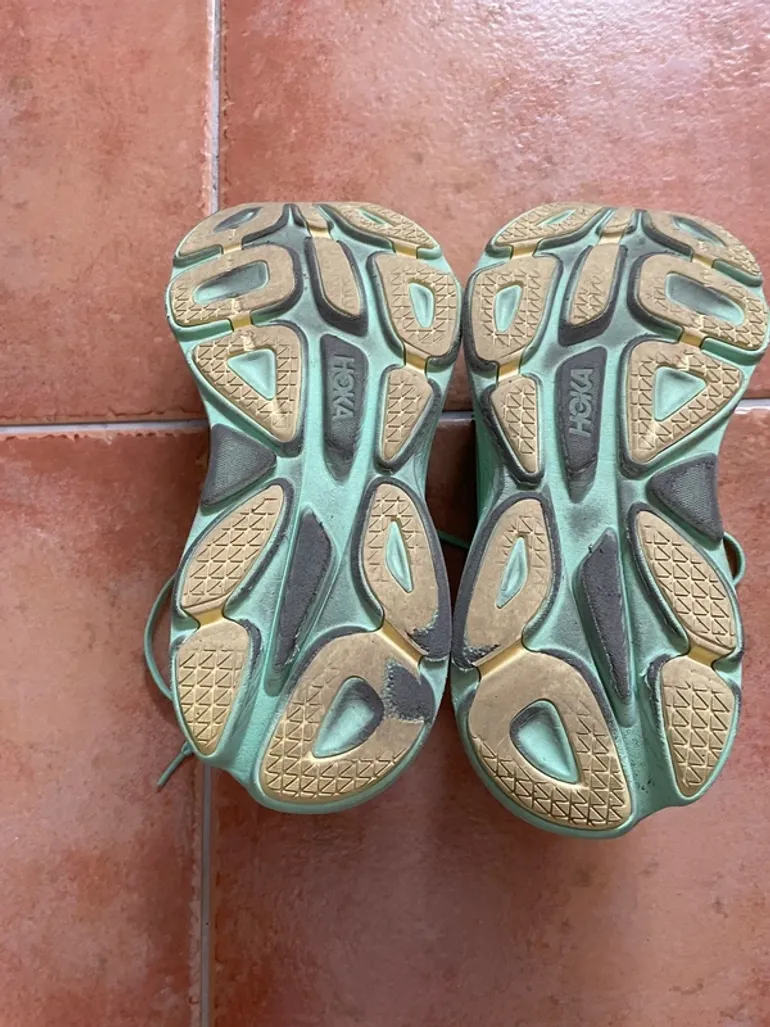 Tweedehands Hoka Bondi 8 bike — afbeelding 7 van 9