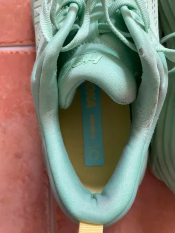 Tweedehands Hoka Bondi 8 bike — afbeelding 5 van 9
