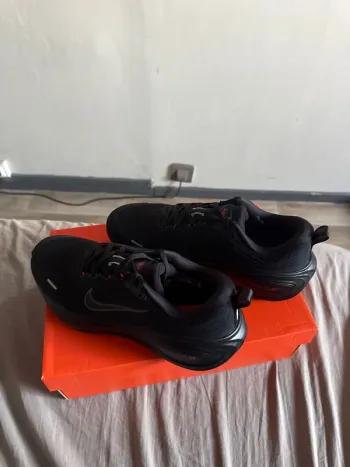 Použité Nike Vomero plus bike — obrázek 2 z 3