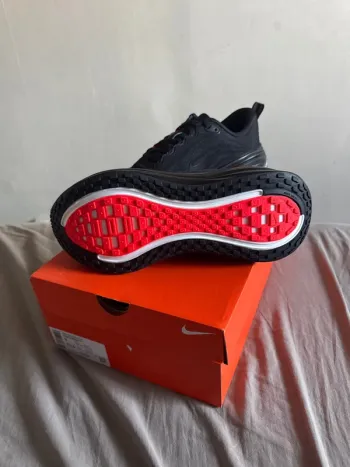 Použité Nike Vomero plus bike — obrázek 3 z 3